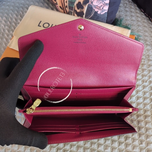 ⚡ FLASH SALE - Louis Vuitton Portefeiulle Sarah Wallet - Picture 12 of 16